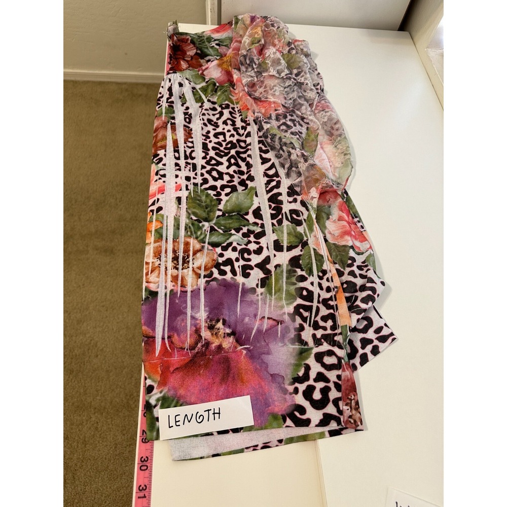 Lavish Plus Womans Top Size 2X Y2K Animal Print Beachy Hawaiian Travel Office - Picture 5 of 9
